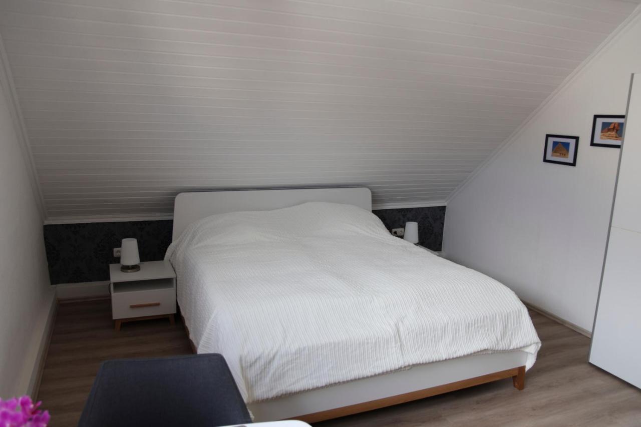 Privatzimmer Mit Eigenem Bad Und Kueche บวร์กเวเดล ภายนอก รูปภาพ